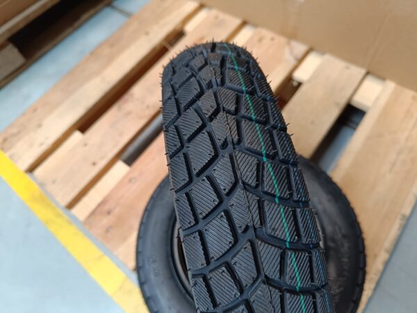 Front tyre FASTER GRAVIS SECOND HAND 01